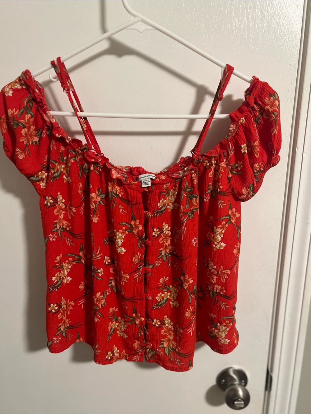 American Eagle Outfitters Red Floral Off-Shoulder Boho Blouse Crop Top